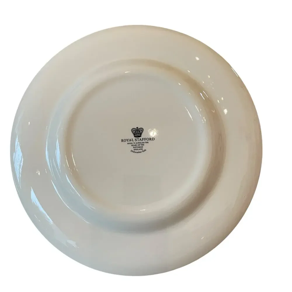 Royal Stafford CHRISTMAS MORNING 11in Dinner Plate Set of 4 Holiday Porcelain